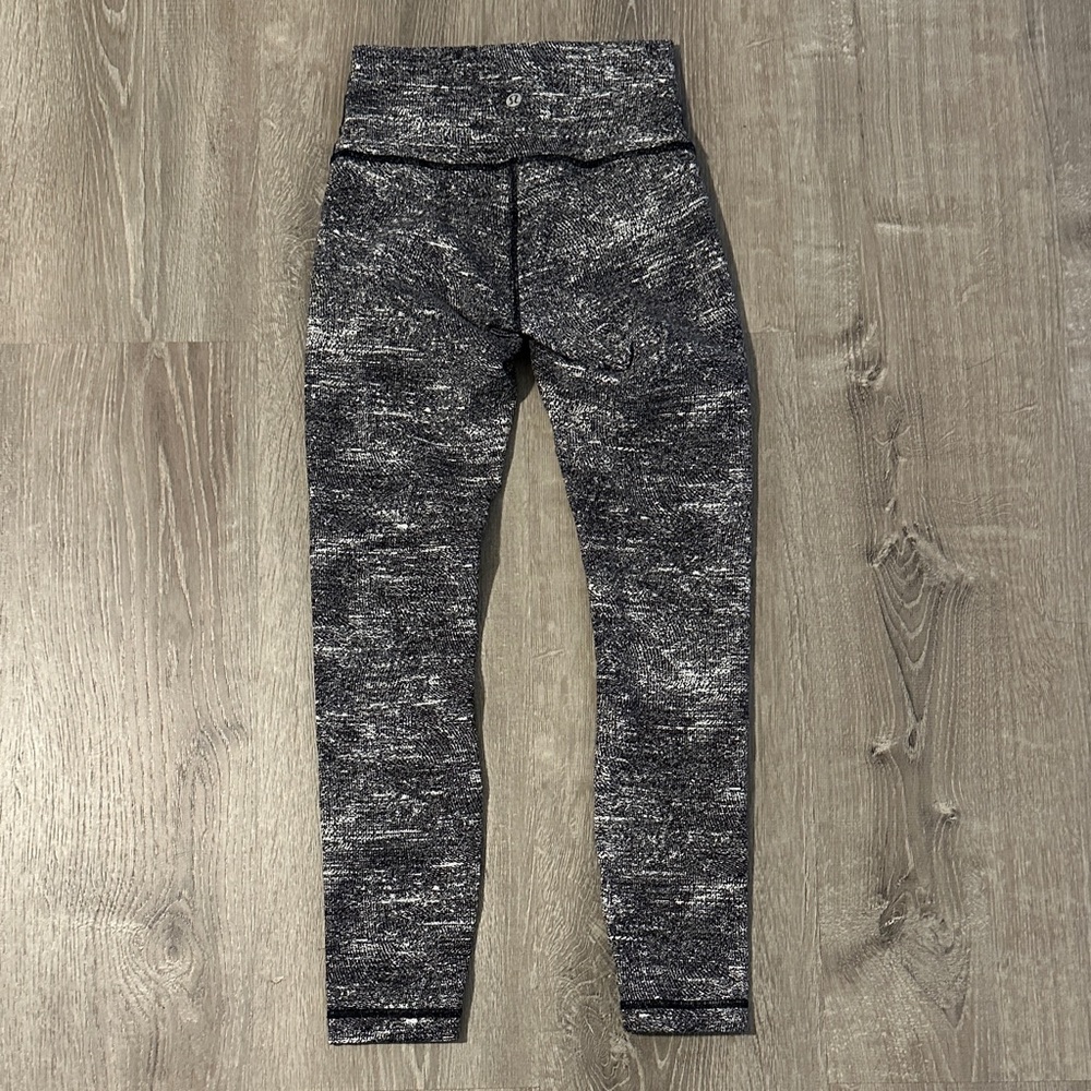 Lululemon Sz 4 Wunder Under Hi Rise 7/8 Tight Workout Athletic Women’s Leggins - Picture 3 of 9
